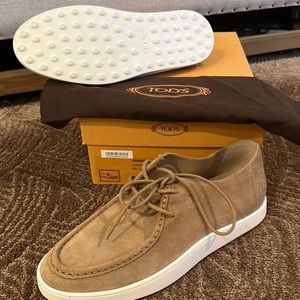 Tod’s suede shoes size 8